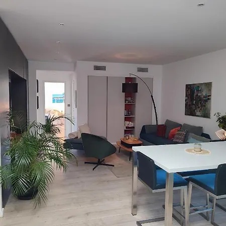 Apartment Au Grau Du Roi